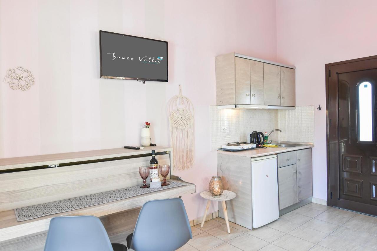 House Vallis * Sarti